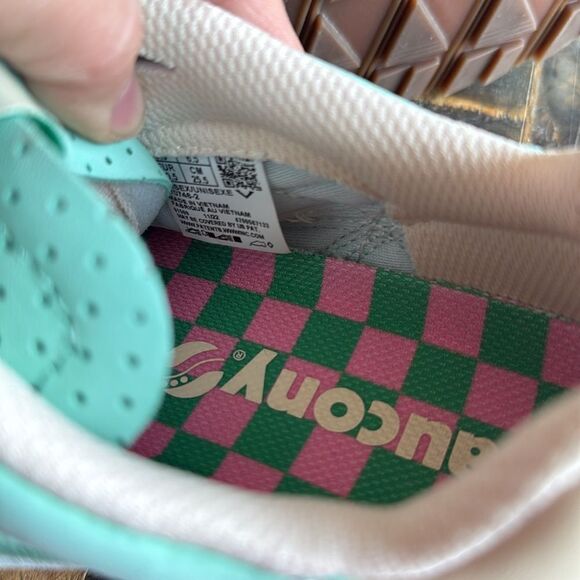 Saucony Women’s Shadow 6000 Earth Citizen Shoes size 9 - Picture 6 of 7